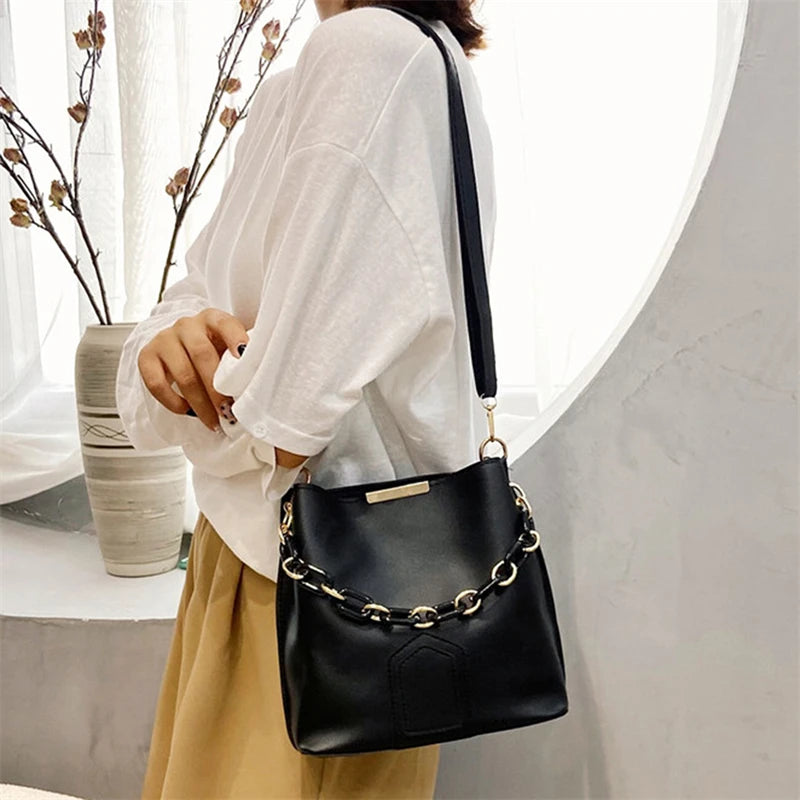 Retro Fashion Simple New Texture Large Capacity Bag Women's Bag